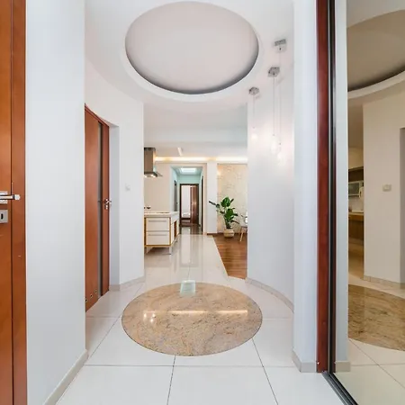 Apartmán Apartament W Centrum Krakowa Na Ulicy Dlugiej *